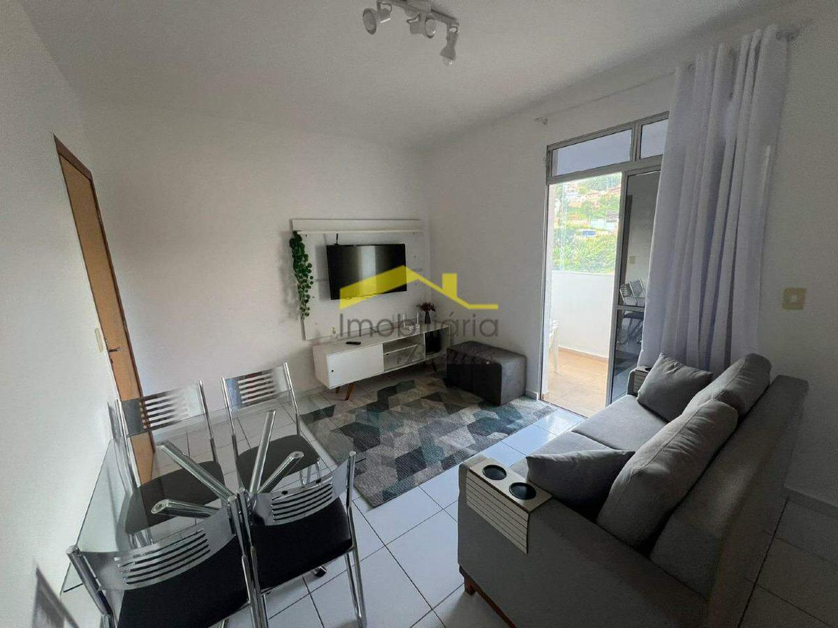 Apartamento, Palmeiras, 2 Quartos, 2 Vagas, 1 Suíte