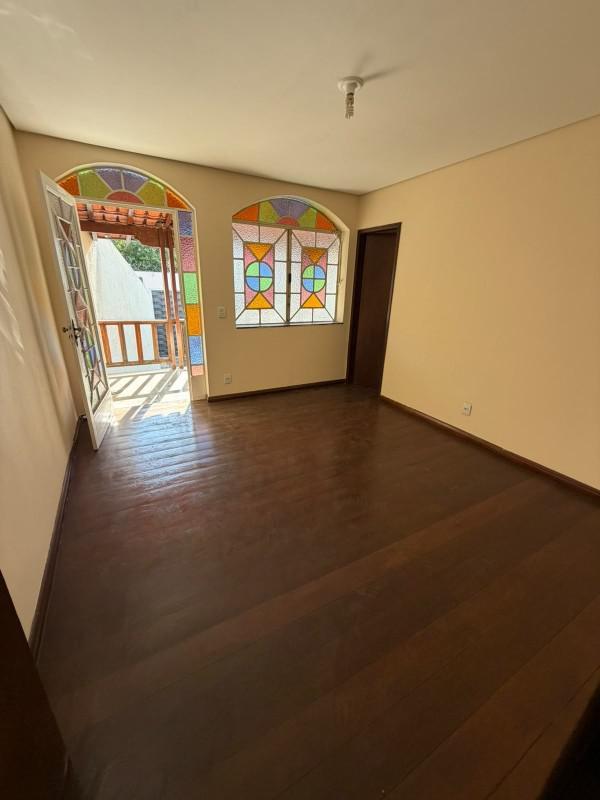 Casa, Ressaca, 3 Quartos, 4 Vagas