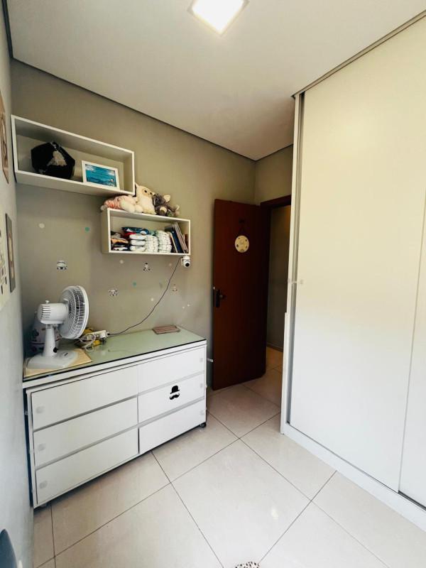 Casa, Palmeiras, 3 Quartos, 4 Vagas, 1 Suíte