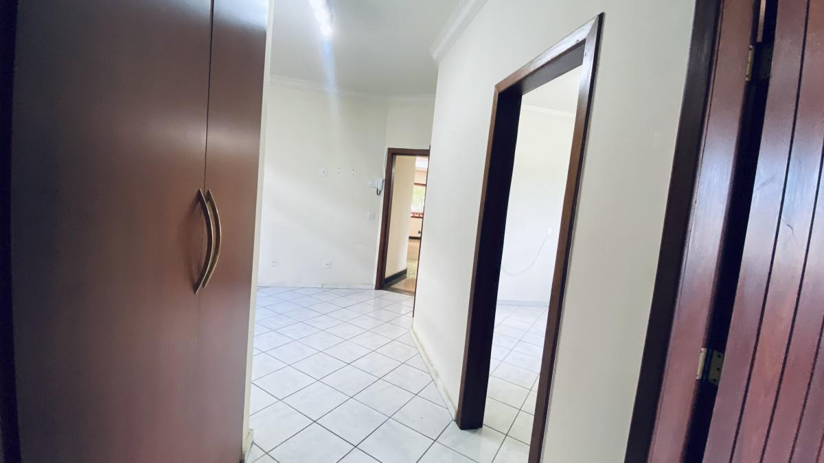 Casa, Ouro Preto, 3 Quartos, 5 Vagas, 1 Suíte