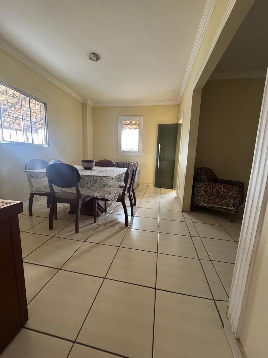 Casa, Lagoa, 3 Quartos, 5 Vagas, 1 Suíte