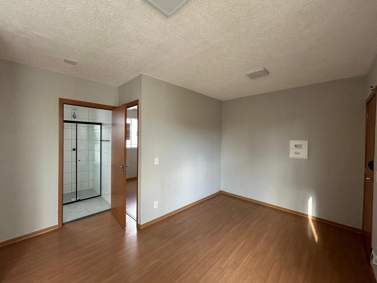 Apartamento, Três Barras, 2 Quartos, 1 Vaga
