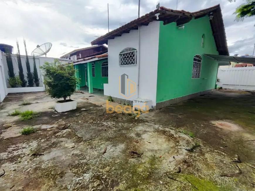 Casa, Camargos, 3 Quartos, 4 Vagas, 1 Suíte