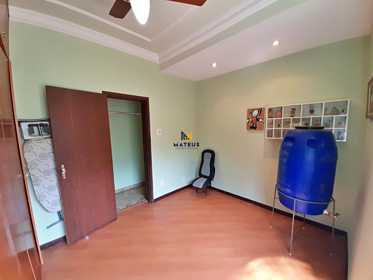 Casa, Padre Eustáquio, 4 Quartos, 3 Vagas, 1 Suíte