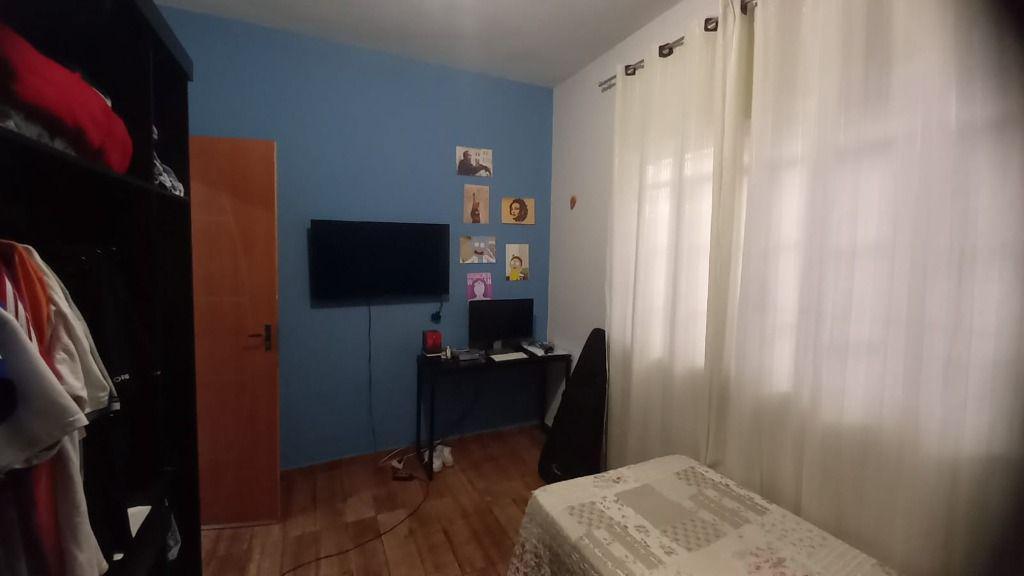 Casa, Vila Santo Antônio de Pádua, 4 Quartos, 0 Vaga