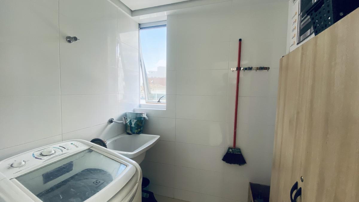 Cobertura, Cabral, 4 Quartos, 2 Vagas, 2 Suítes