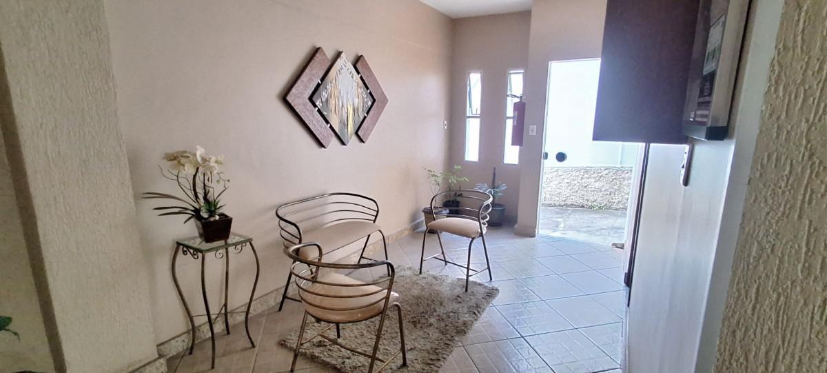 Apartamento, Jardim América, 2 Quartos, 1 Vaga