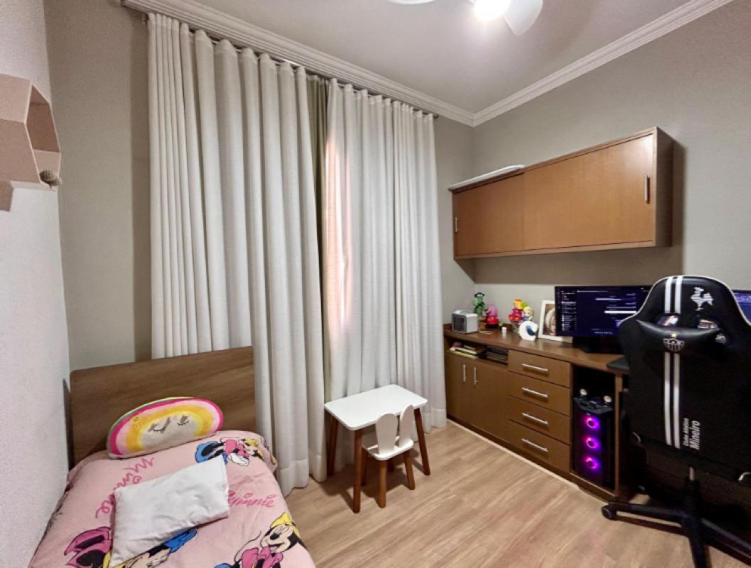 Apartamento, Castelo, 2 Quartos, 1 Vaga
