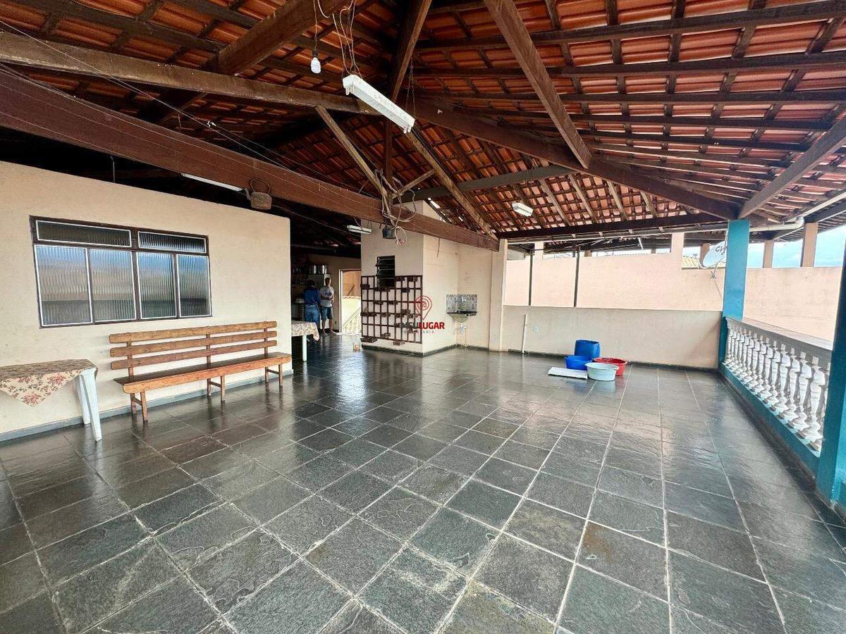 Casa, Tirol, 3 Quartos, 3 Vagas, 1 Suíte