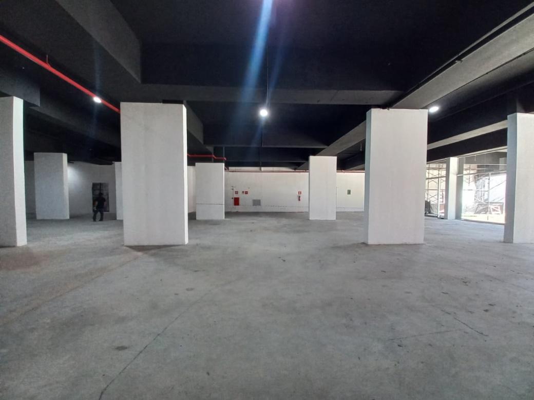 Loja, Prado, 22 Vagas