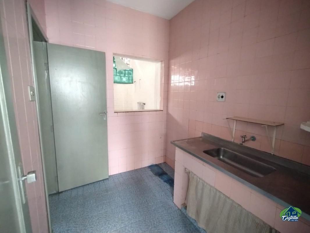 Casa, Cachoeirinha, 2 Quartos, 0 Vaga