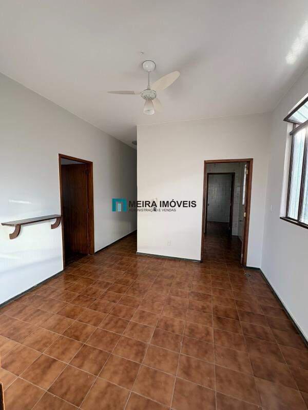 Casa, Concórdia, 6 Quartos, 0 Vaga, 1 Suíte