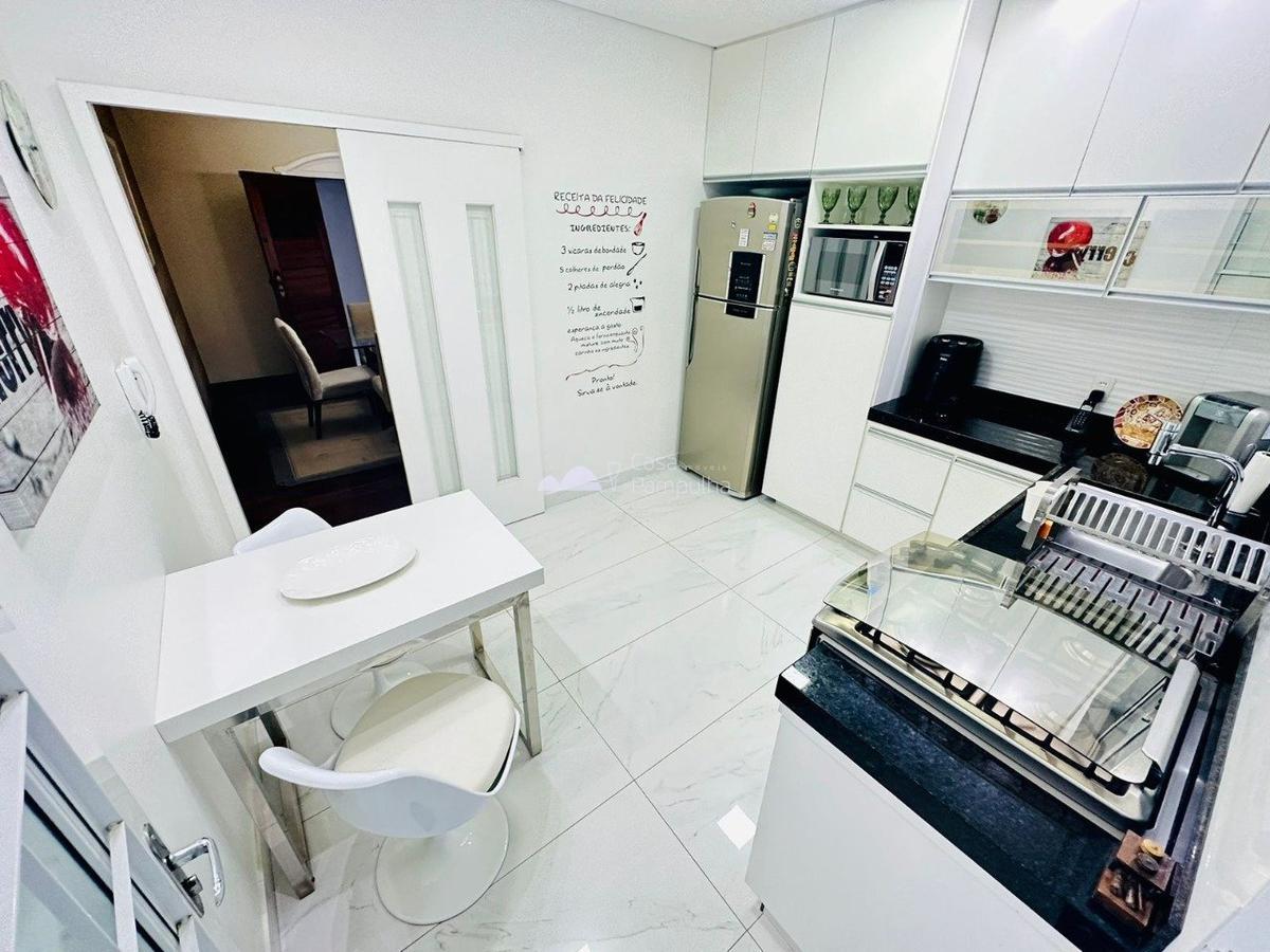 Casa, Planalto, 4 Quartos, 3 Vagas, 1 Suíte