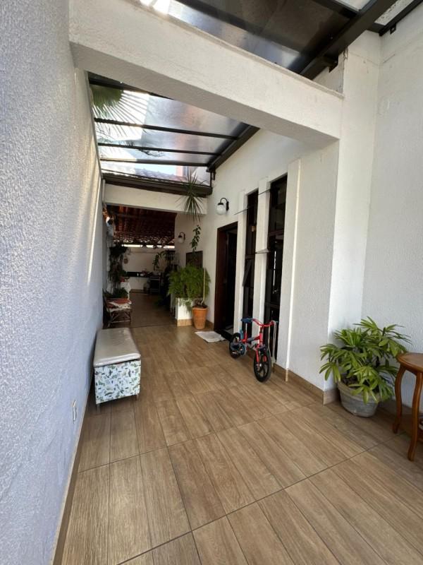 Casa, Paquetá, 4 Quartos, 4 Vagas, 1 Suíte