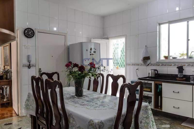 Apartamento, Coração de Jesus, 3 Quartos, 1 Vaga, 1 Suíte