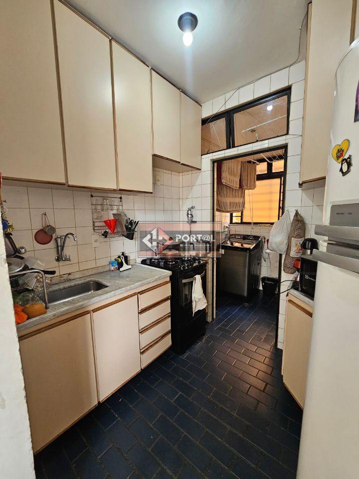 Apartamento, Estoril, 3 Quartos, 1 Vaga, 1 Suíte