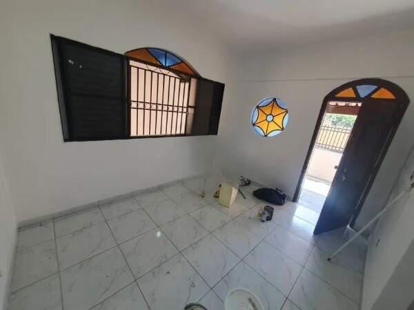 Casa, Calafate, 4 Quartos, 2 Vagas, 1 Suíte