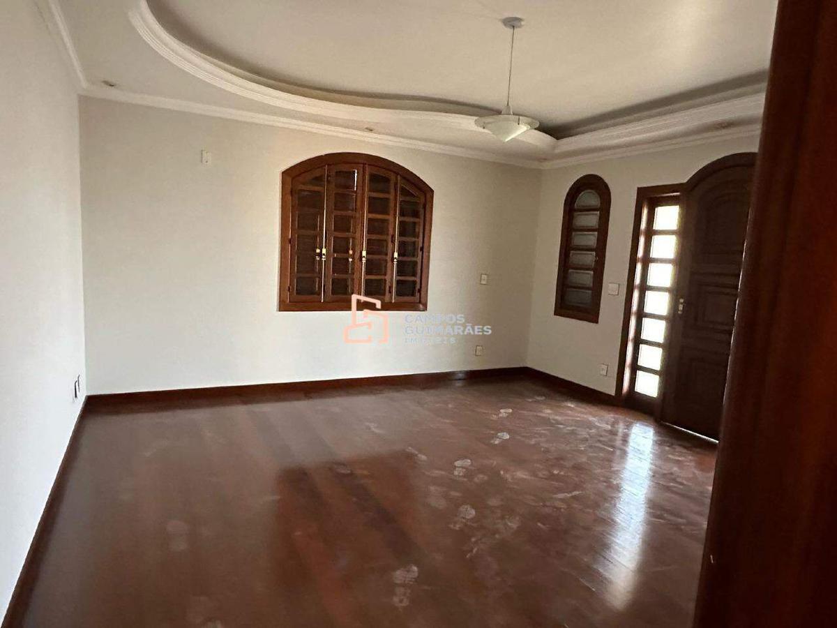 Casa, Jardim Riacho das Pedras, 4 Quartos, 4 Vagas, 2 Suítes