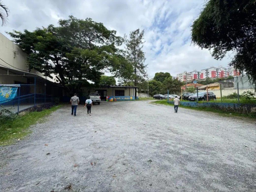 Galpão, Centro (justinópolis), 30 Vagas