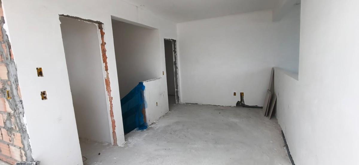 Apartamento, Castelo, 2 Quartos, 2 Vagas, 1 Suíte