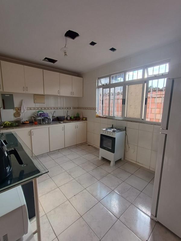 Casa, Jardim Guanabara, 2 Quartos, 4 Vagas, 1 Suíte