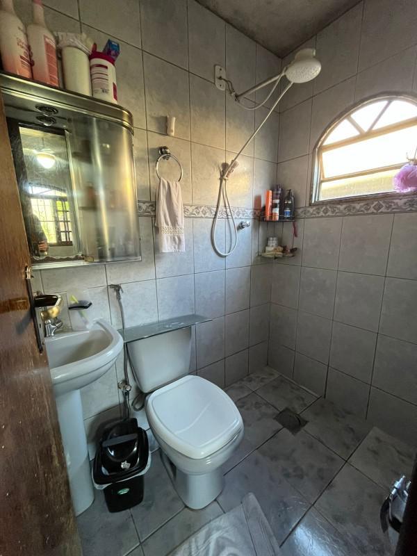 Casa, Pedra Azul, 3 Quartos, 0 Vaga, 4 Suítes