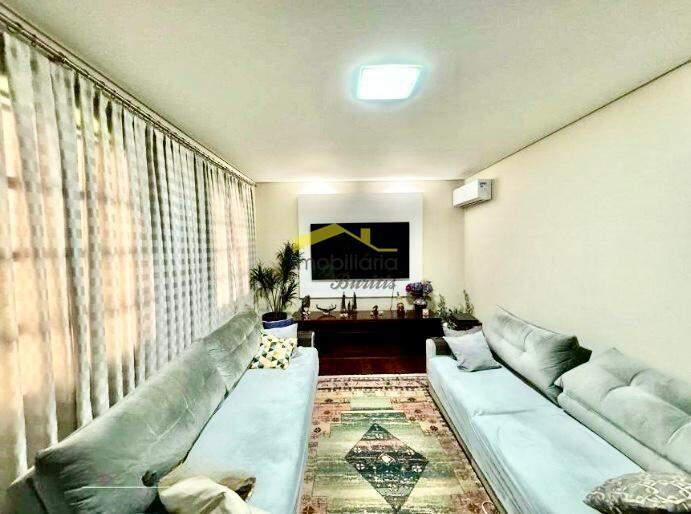 Casa, Palmeiras, 6 Quartos, 5 Vagas, 2 Suítes