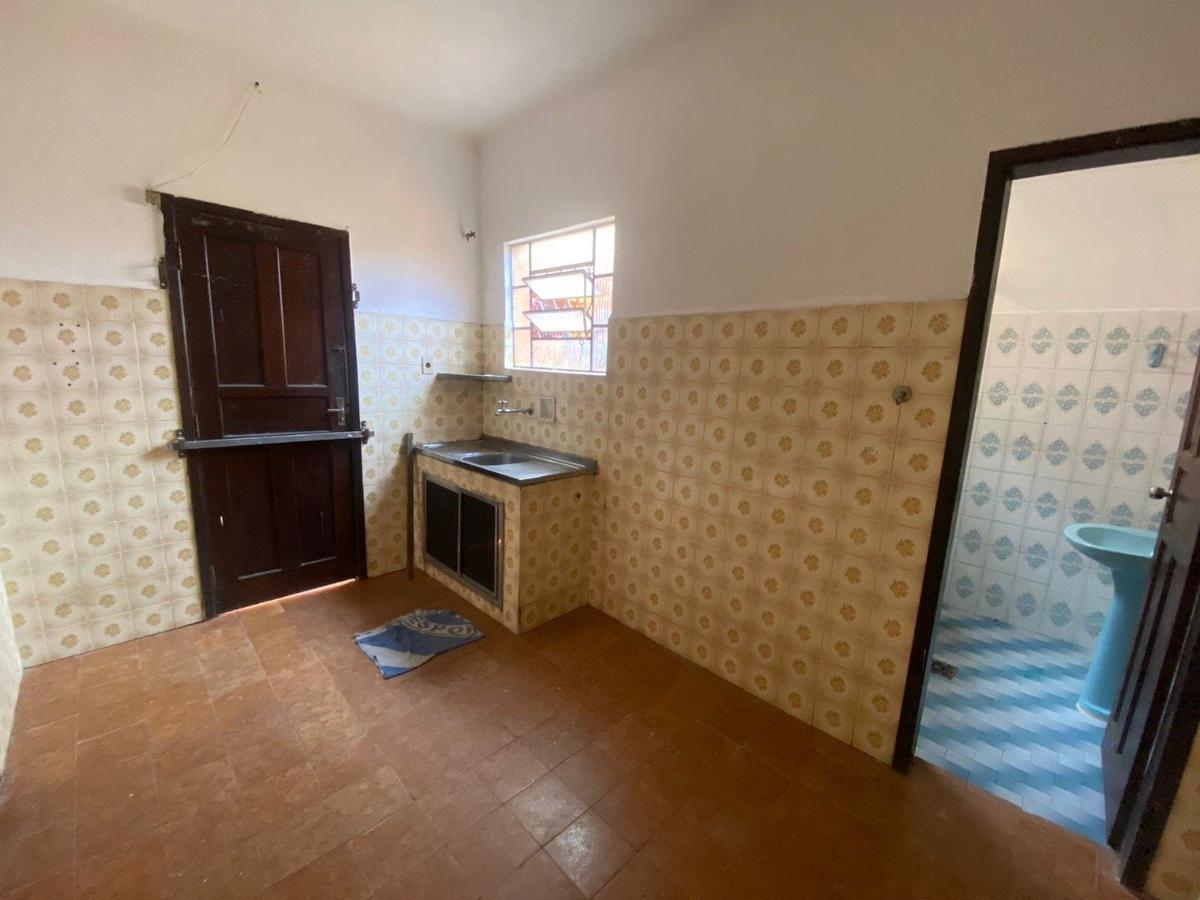 Casa, Lagoinha, 8 Quartos, 2 Vagas, 1 Suíte