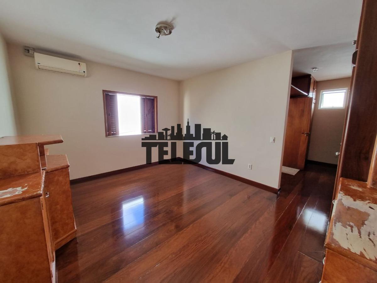 Casa, Vila Pinto, 5 Quartos, 4 Vagas, 4 Suítes