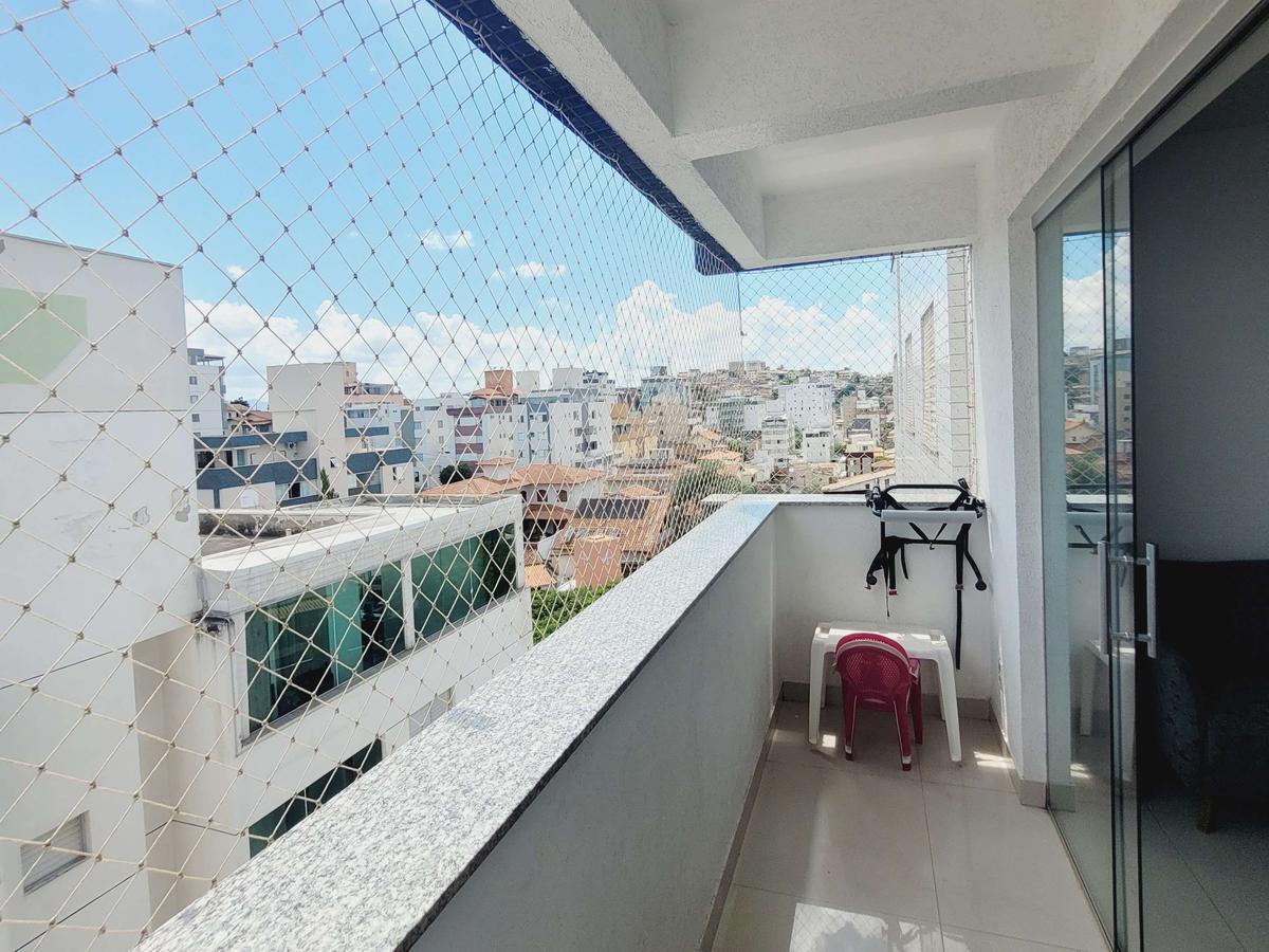 Apartamento, Fernão Dias, 3 Quartos, 2 Vagas, 1 Suíte