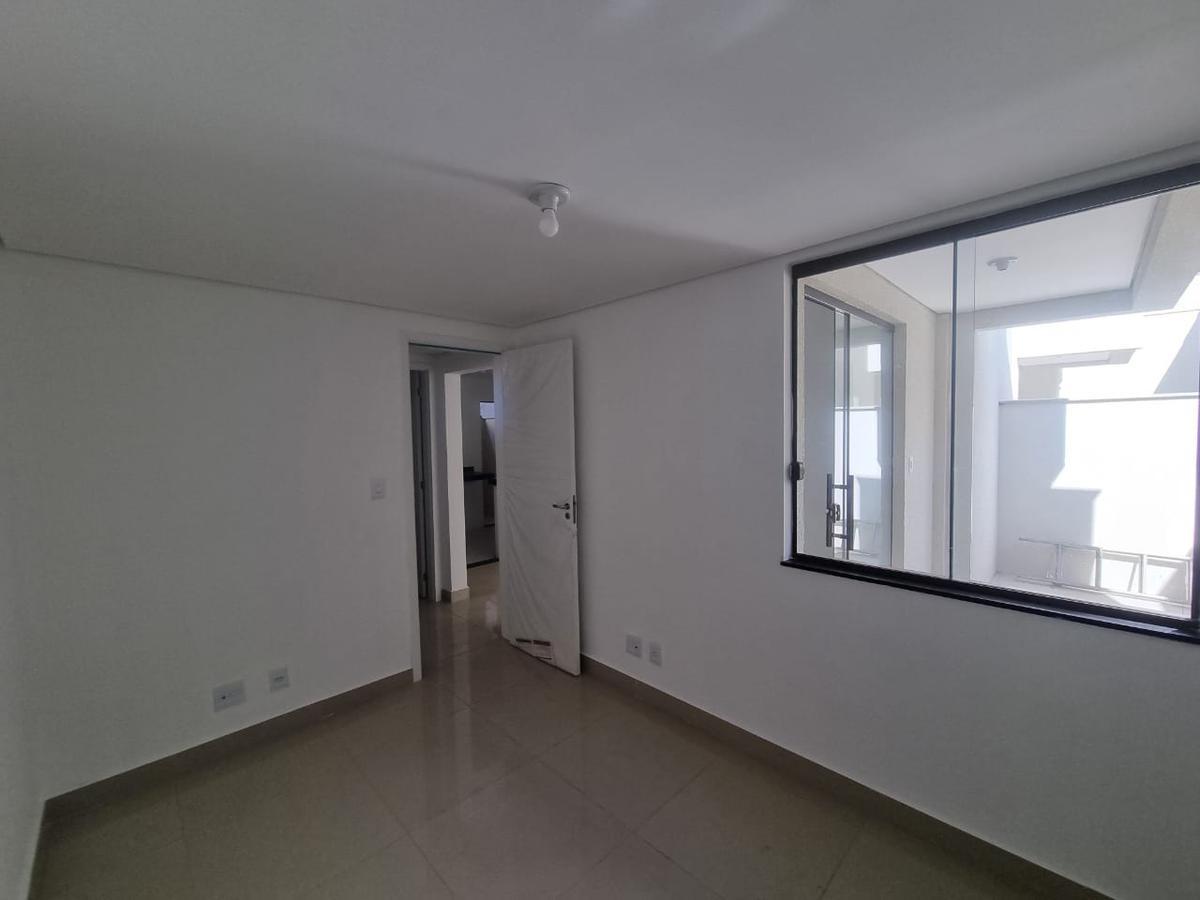 Apartamento, Planalto, 2 Quartos, 1 Vaga, 1 Suíte
