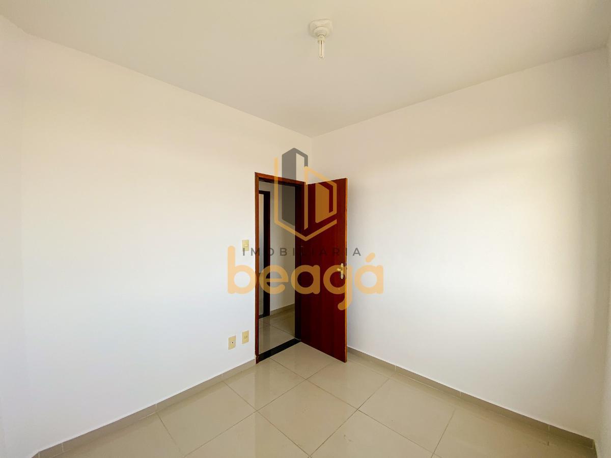 Cobertura, Pedra Azul, 3 Quartos, 2 Vagas, 1 Suíte