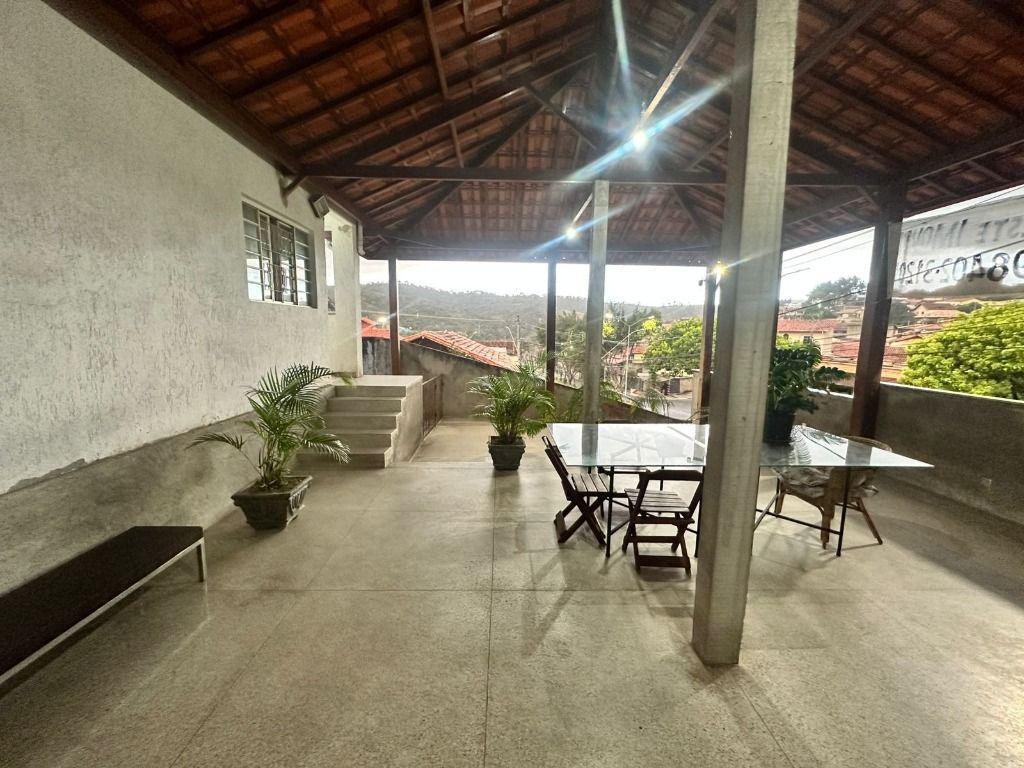 Casa, Nações Unidas, 5 Quartos, 2 Vagas, 1 Suíte