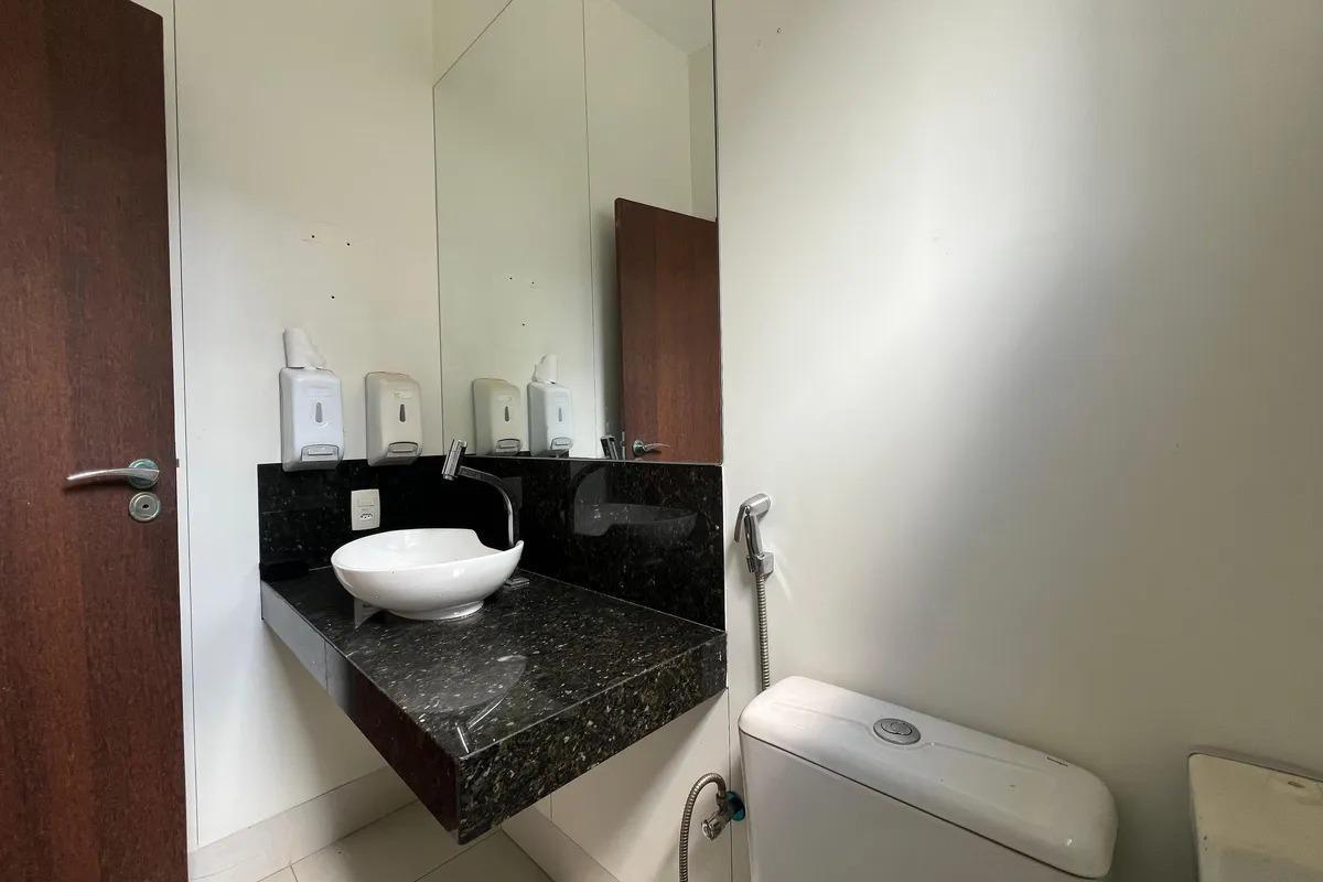 Casa, Santa Lúcia, 7 Quartos, 8 Vagas, 3 Suítes