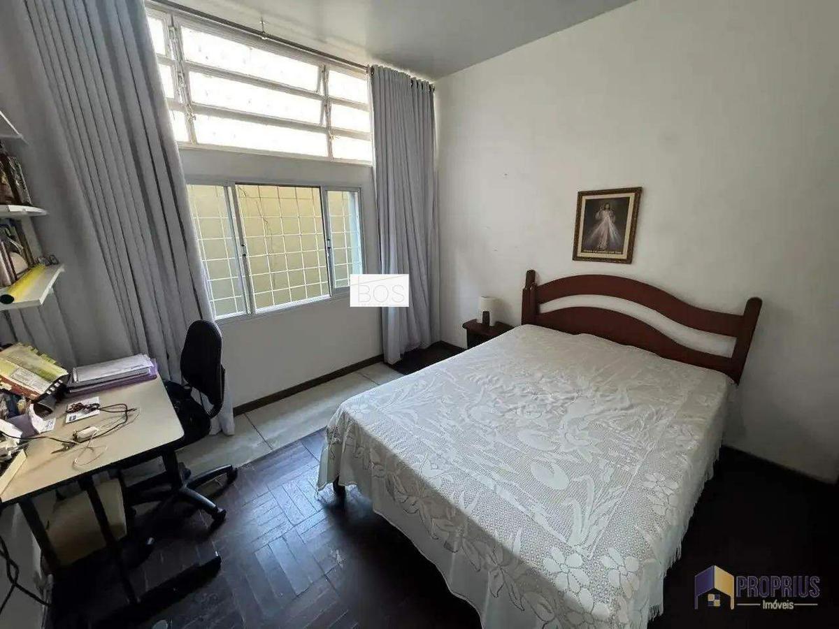 Casa, Cidade Jardim, 5 Quartos, 2 Vagas, 1 Suíte