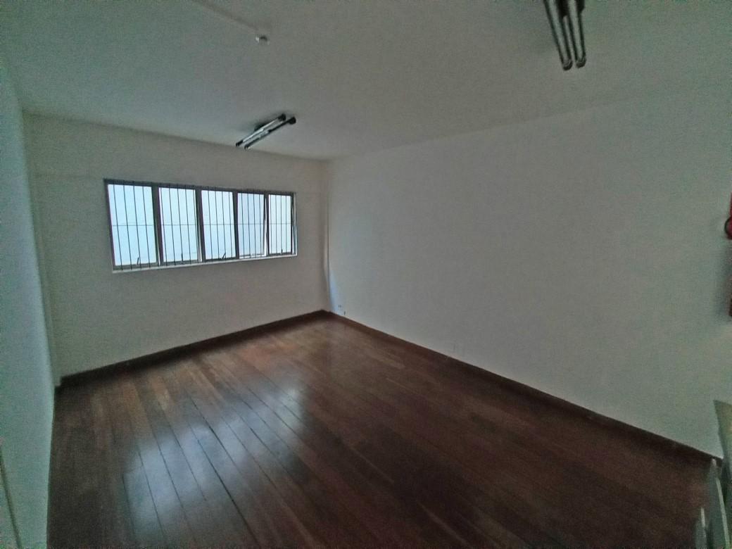 Andar, Savassi, 0 Quarto, 0 Vaga
