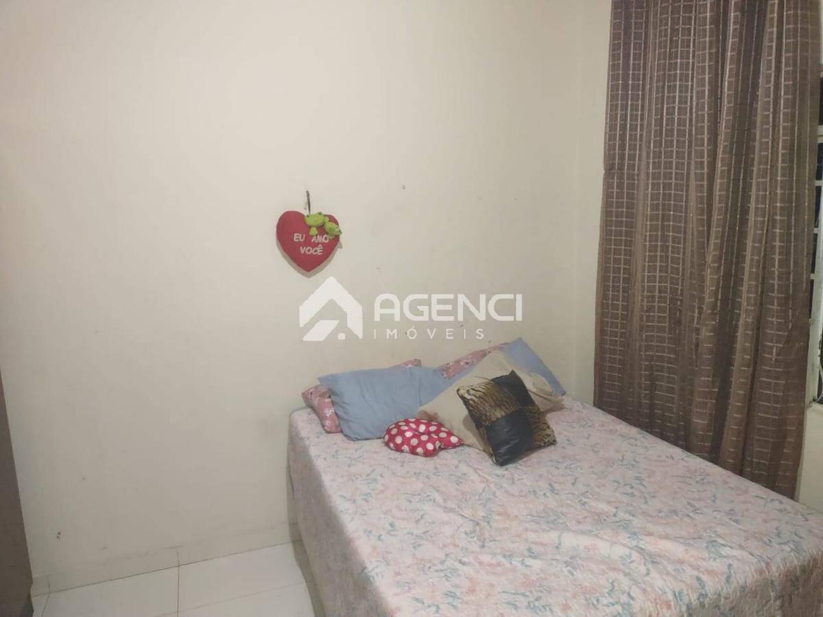 Casa, Industrial Itaú, 2 Quartos, 0 Vaga, 0 Suíte