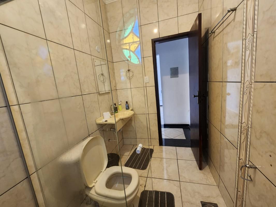 Casa, Coqueiros, 4 Quartos, 6 Vagas, 2 Suítes