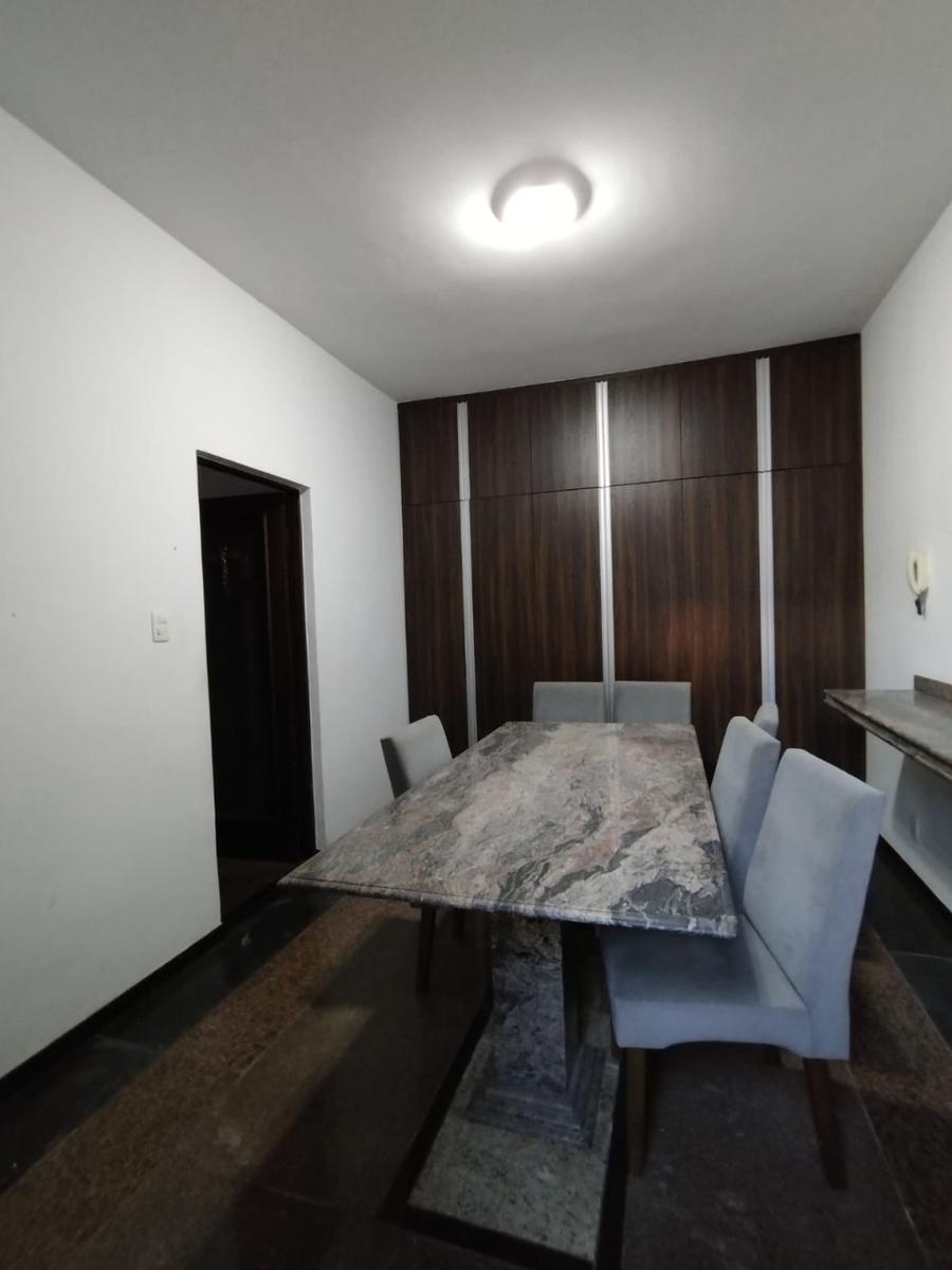 Casa, Cidade Nova, 4 Quartos, 4 Vagas, 1 Suíte