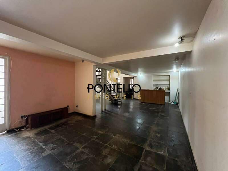 Casa, Nova Granada, 3 Quartos, 2 Vagas, 1 Suíte