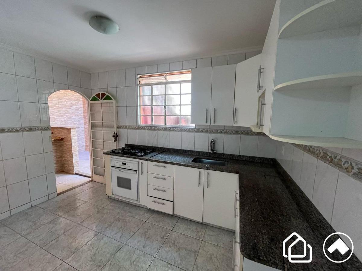 Casa, Buritis, 3 Quartos, 2 Vagas, 1 Suíte