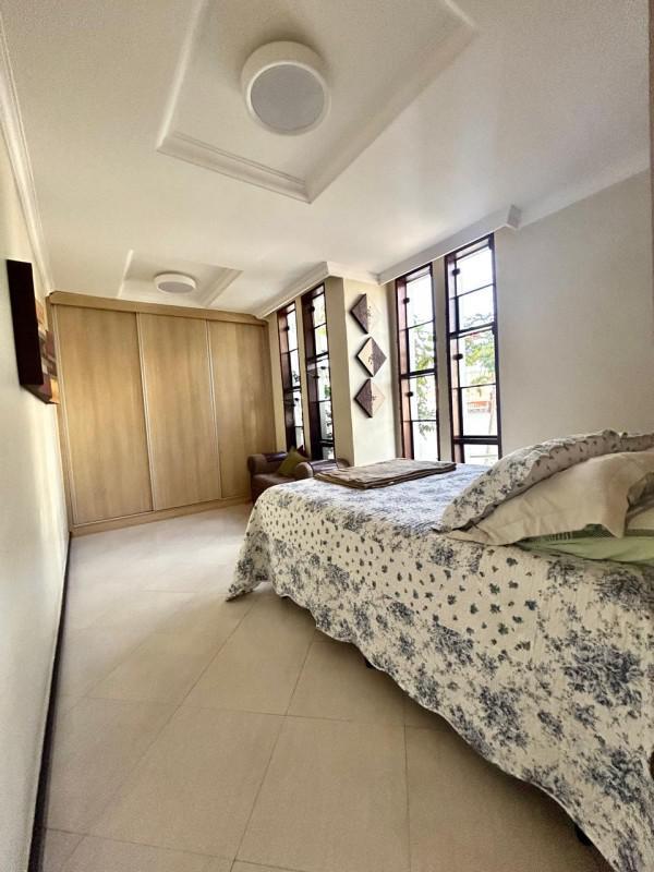 Casa, Paquetá, 4 Quartos, 3 Vagas, 1 Suíte