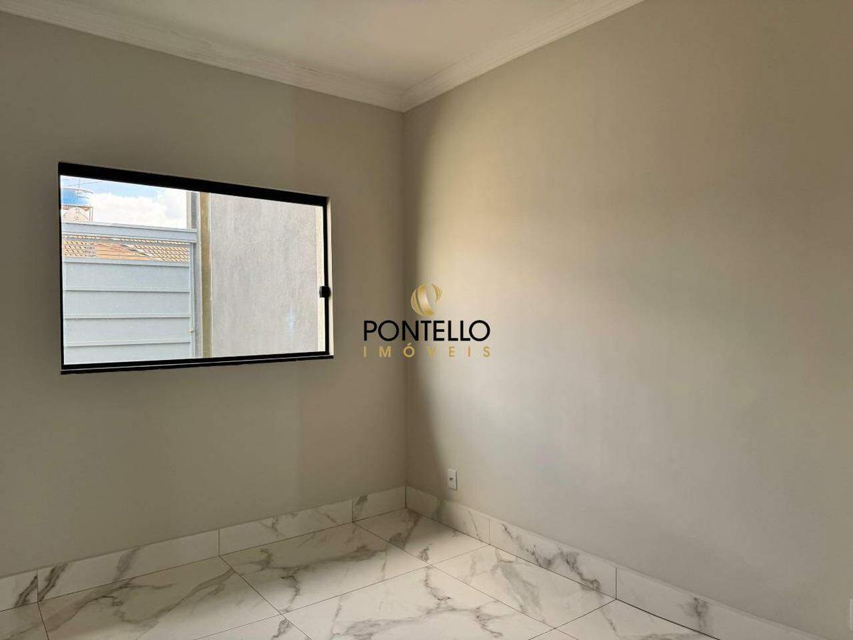 Casa, Indústrias, 3 Quartos, 2 Vagas, 1 Suíte