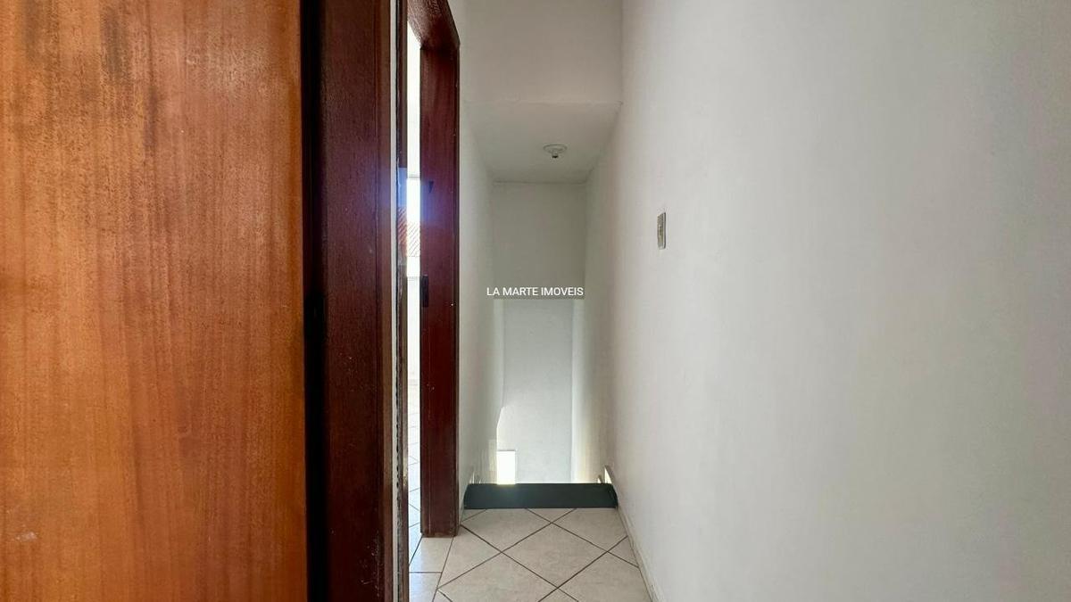Casa, Fonte Grande, 2 Quartos, 1 Vaga