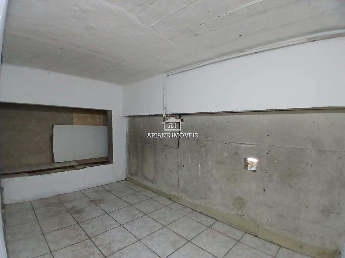 Andar, Centro, 0 Quarto, 0 Vaga