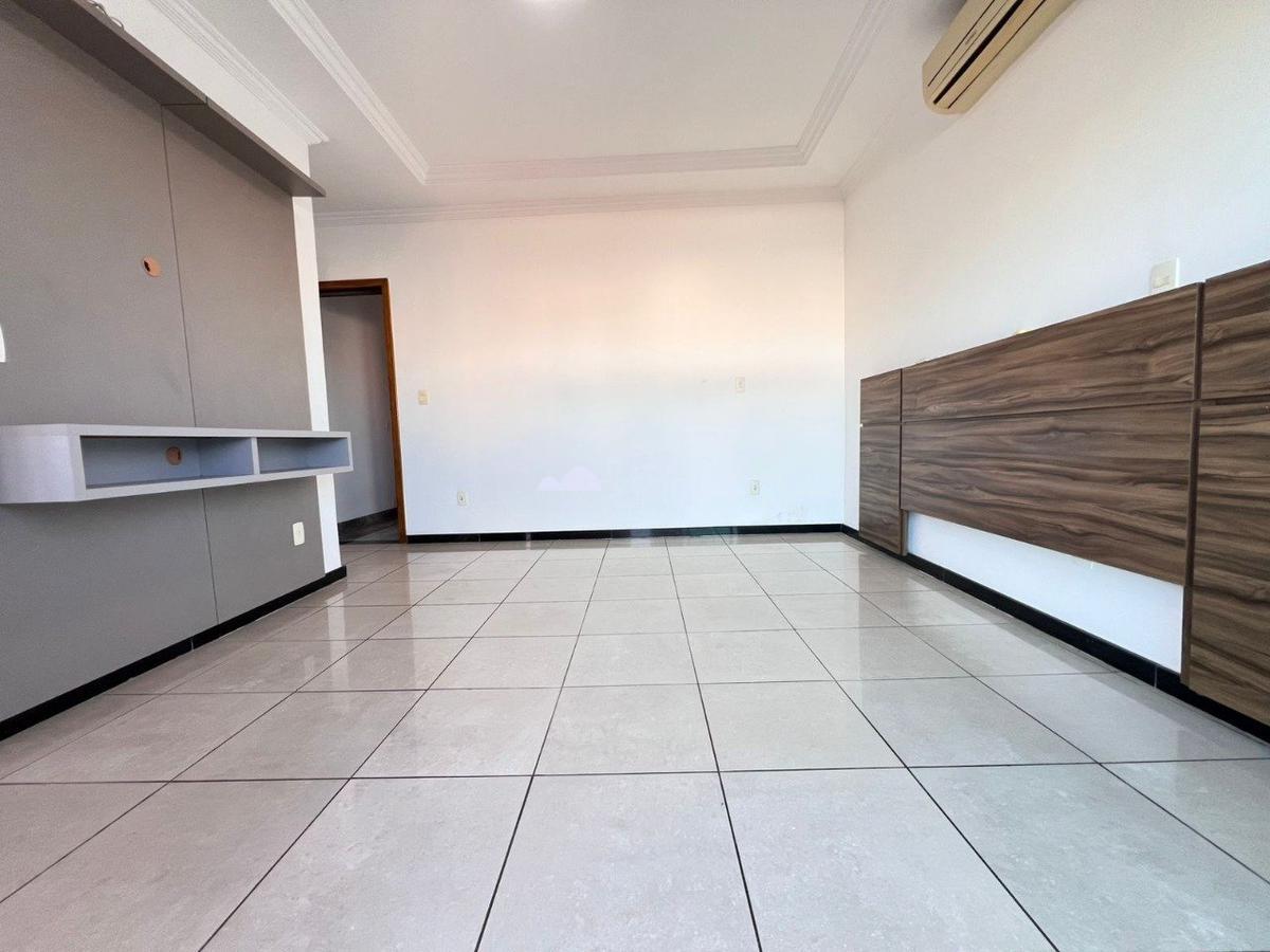 Casa, São João Batista (venda Nova), 3 Quartos, 4 Vagas, 1 Suíte