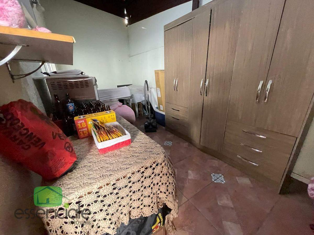 Casa, Novo Eldorado, 3 Quartos, 5 Vagas, 1 Suíte