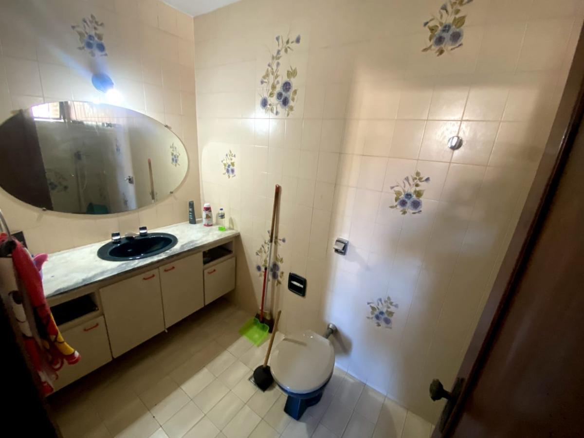 Casa, São José, 6 Quartos, 4 Vagas, 2 Suítes