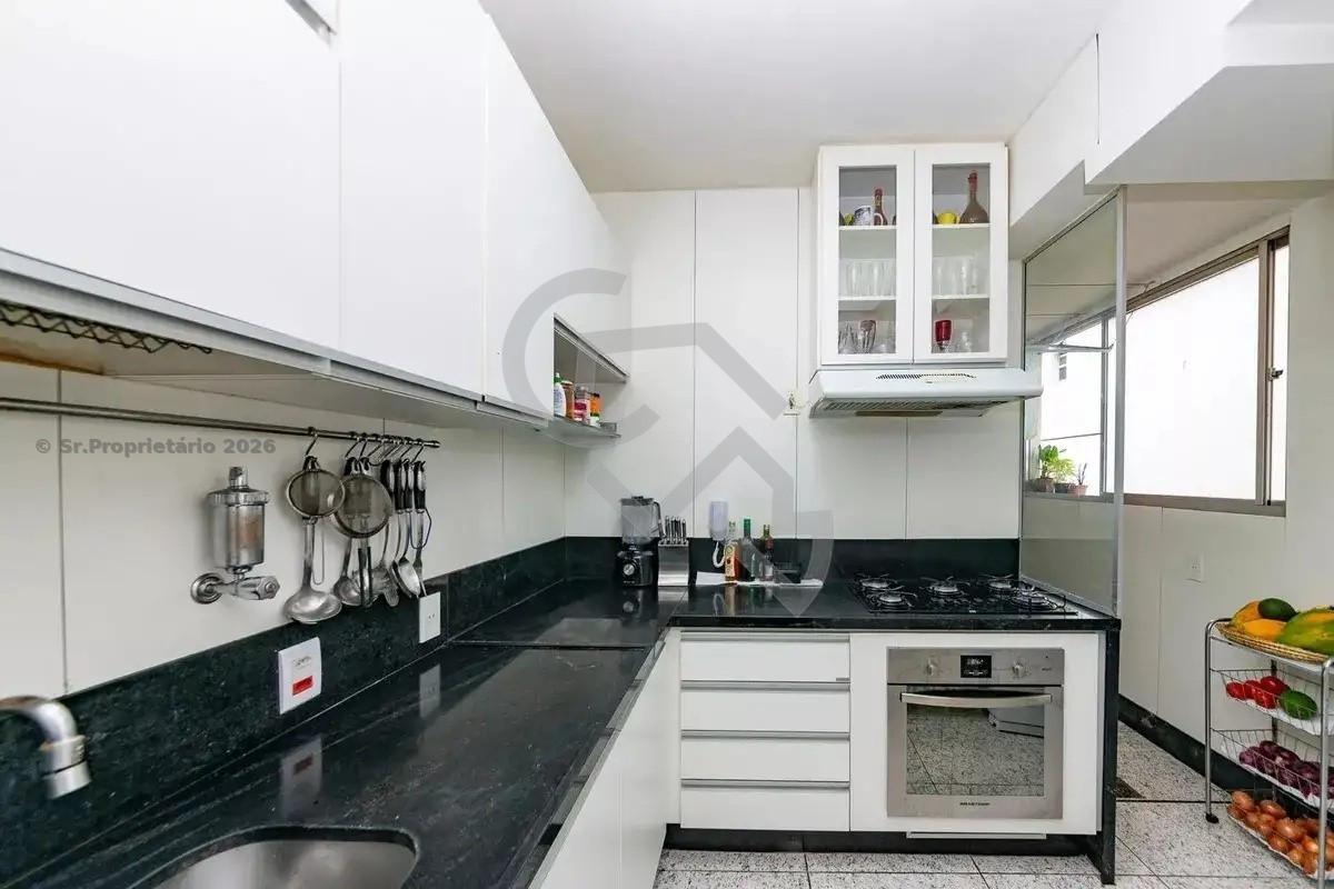 Apartamento, Coração de Jesus, 3 Quartos, 1 Vaga, 1 Suíte