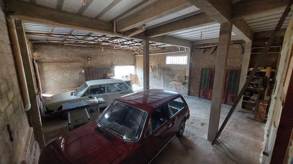 Casa, Jardim América, 3 Quartos, 4 Vagas, 1 Suíte